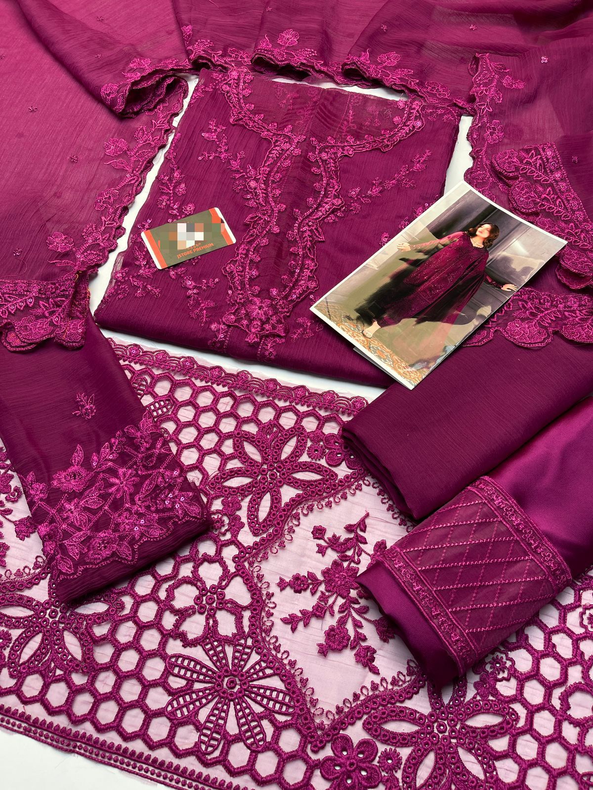 LAWN 3 PIECE | SUMMER COLLECTION | UNSTITCHED SUIT