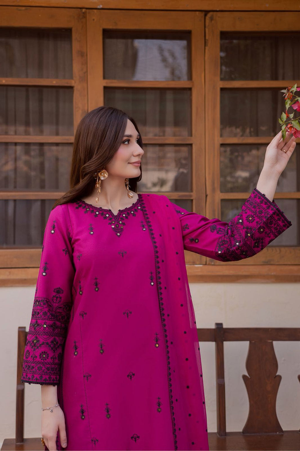 LAWN 3 PIECE | LUXURY SUMMER COLLECTION| UNSTITCHED SUIT