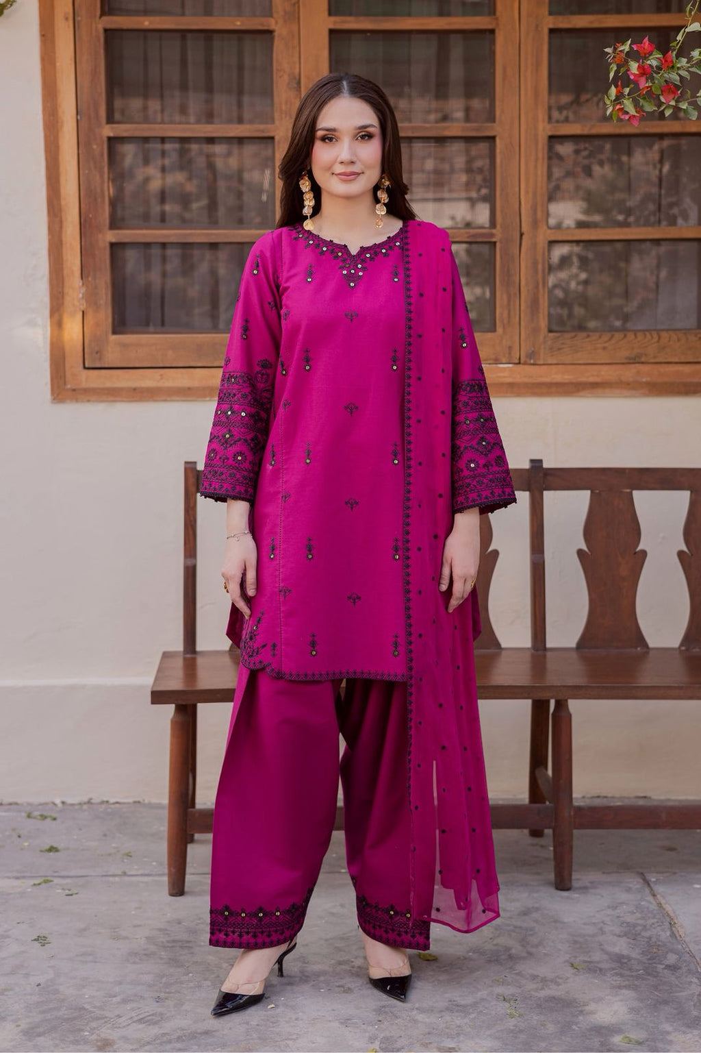 LAWN 3 PIECE | LUXURY SUMMER COLLECTION| UNSTITCHED SUIT